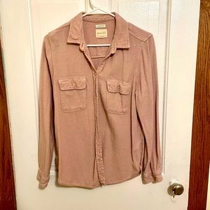 AHH-MAZINGLY SOFT American Eagle Rose Pink Flannel Button Up. EUC.